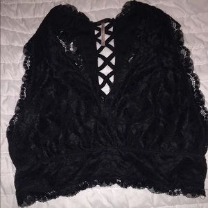 💕SOLD💕Lace crop top / Bralette